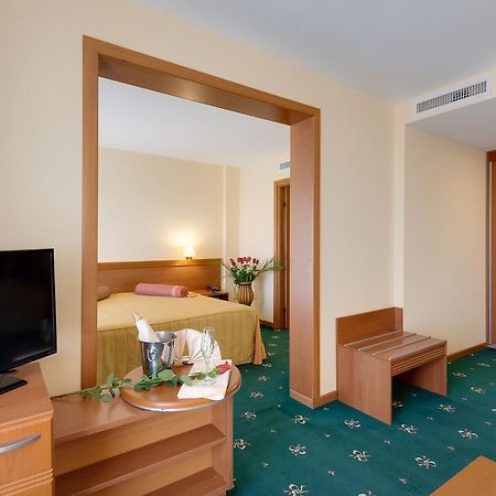 Hotel Palas Mamaia Eksteriør billede