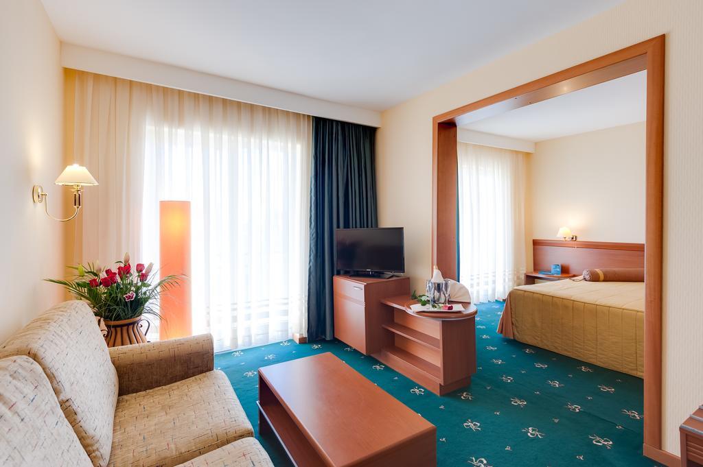 Hotel Palas Mamaia Eksteriør billede
