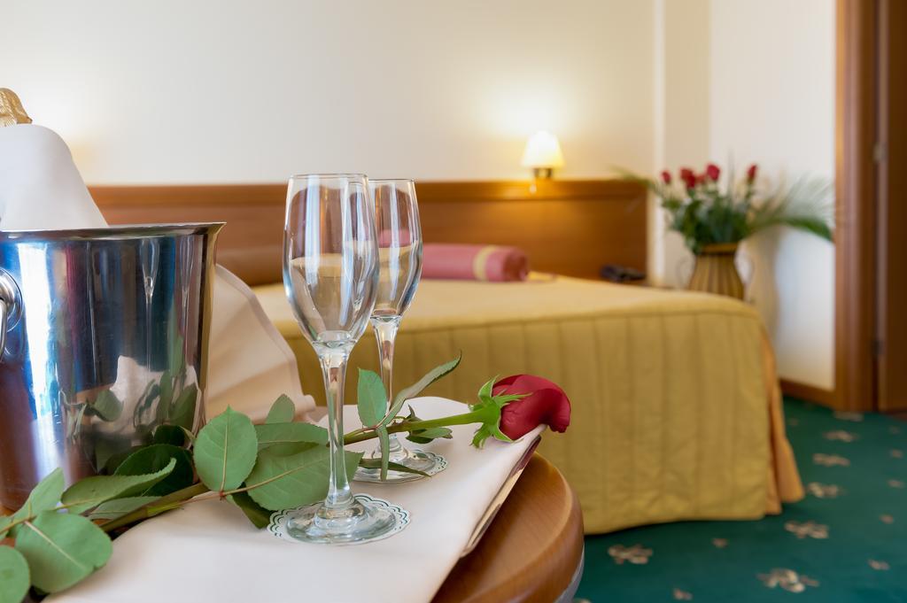 Hotel Palas Mamaia Eksteriør billede